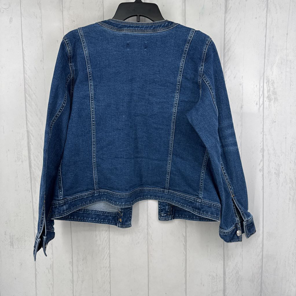 L denim blazer