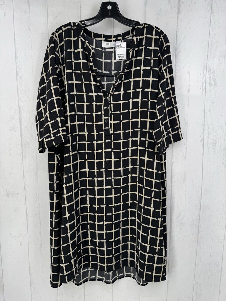 XL checkered split neck elbow slv dress