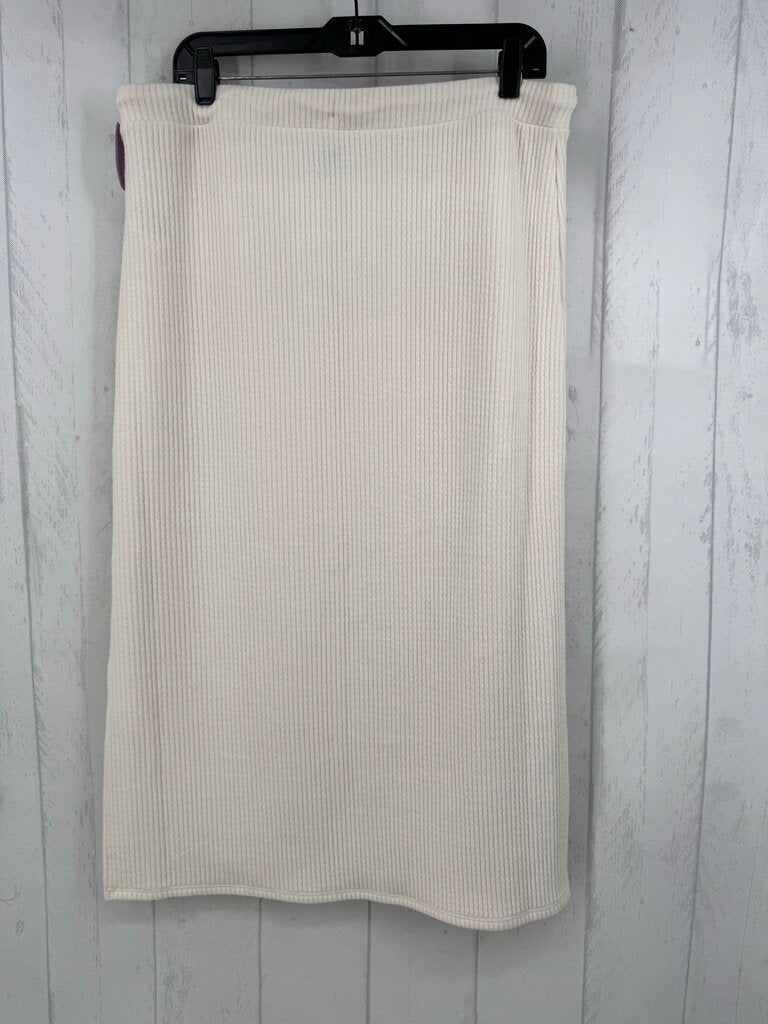 R40 XL rib knit skirt
