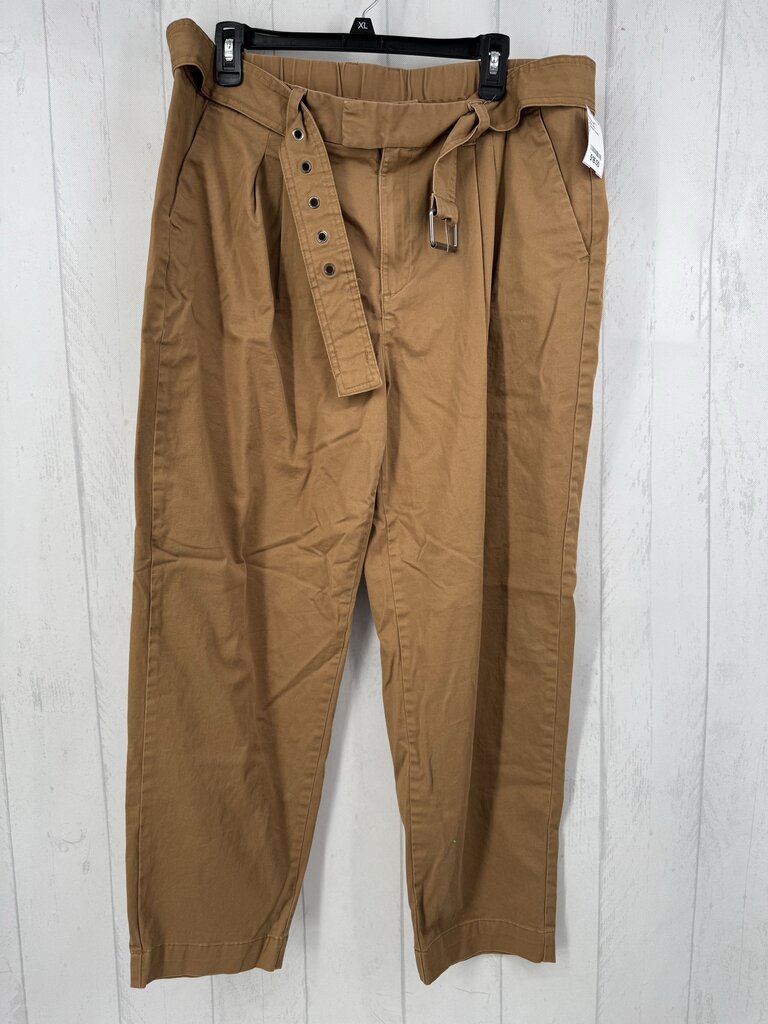 16 belted chino