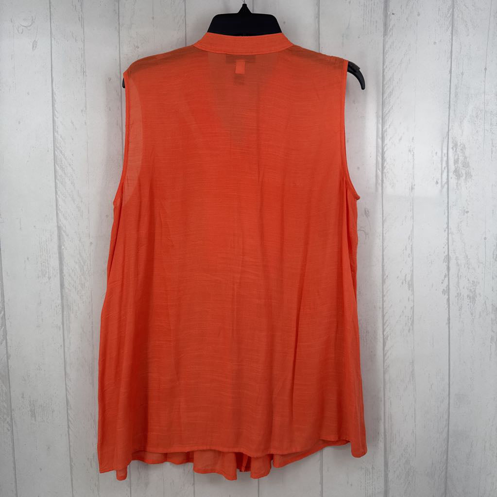 12 pleated front button down tank