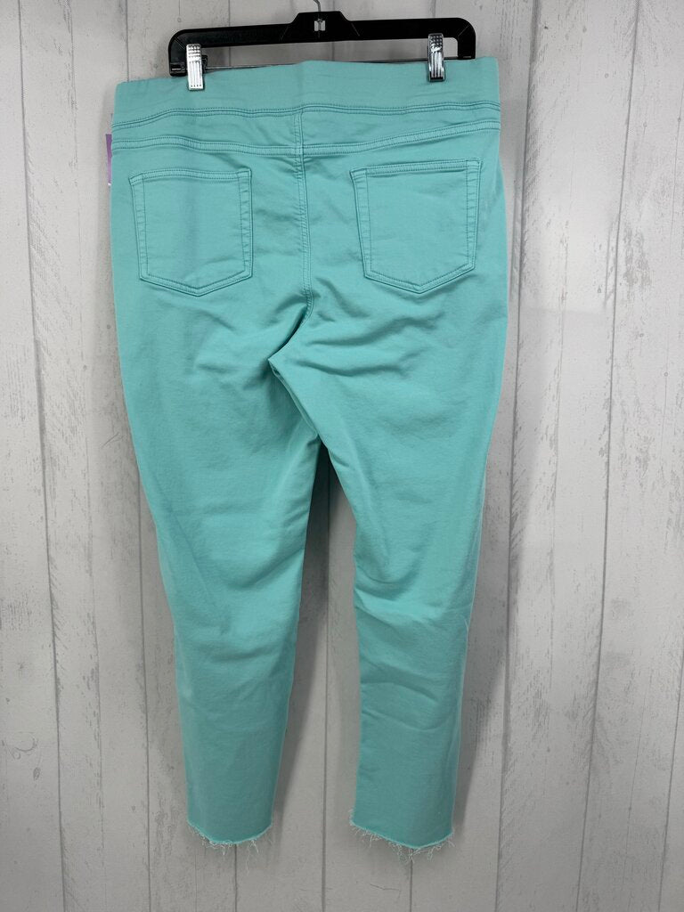 L pull-on jeans