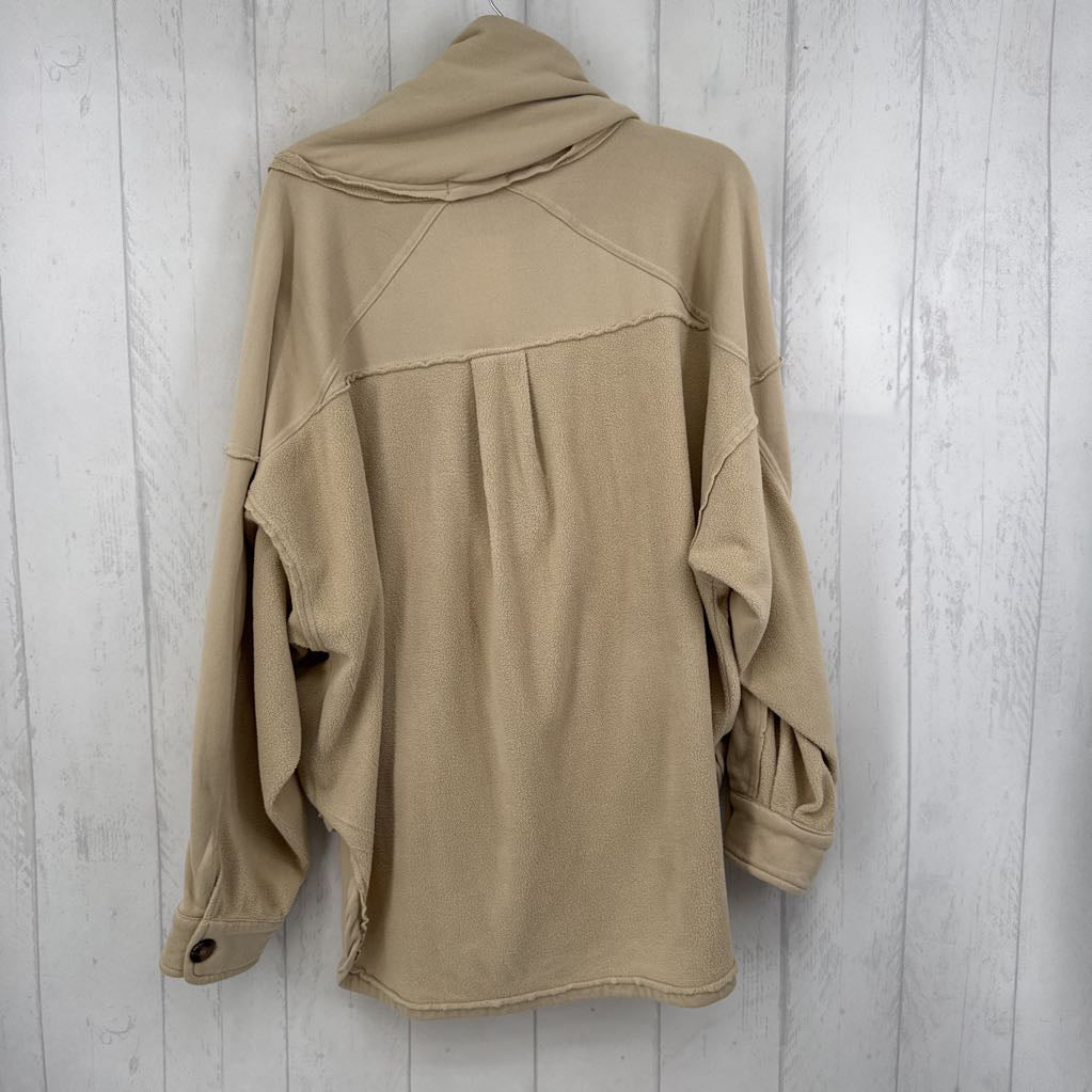 S/M fleece button front pullover