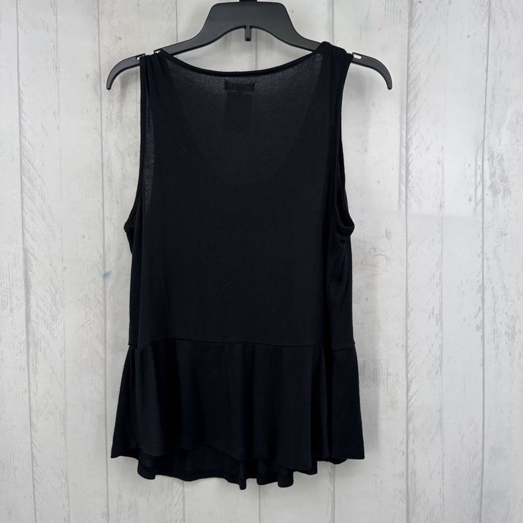 L lace-up front peplum tank
