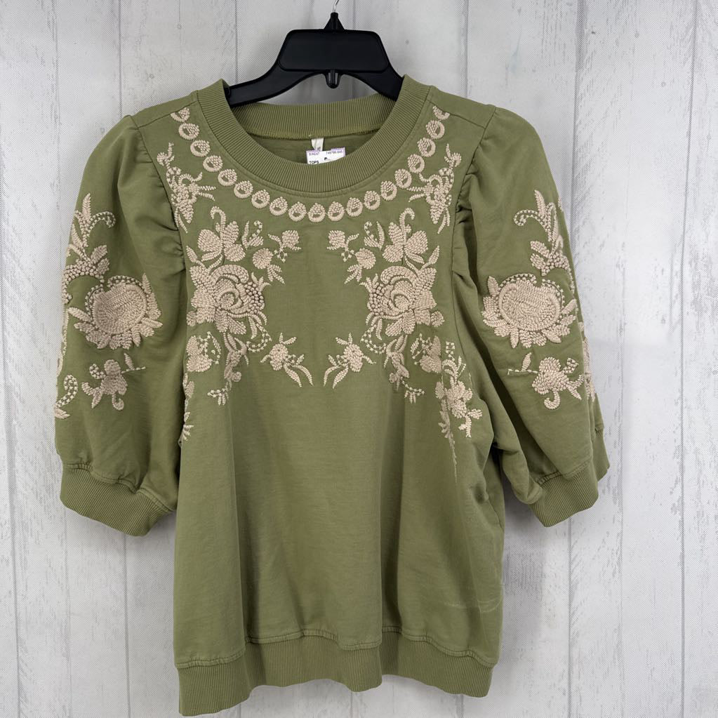 L flo embroidered elbow slv top