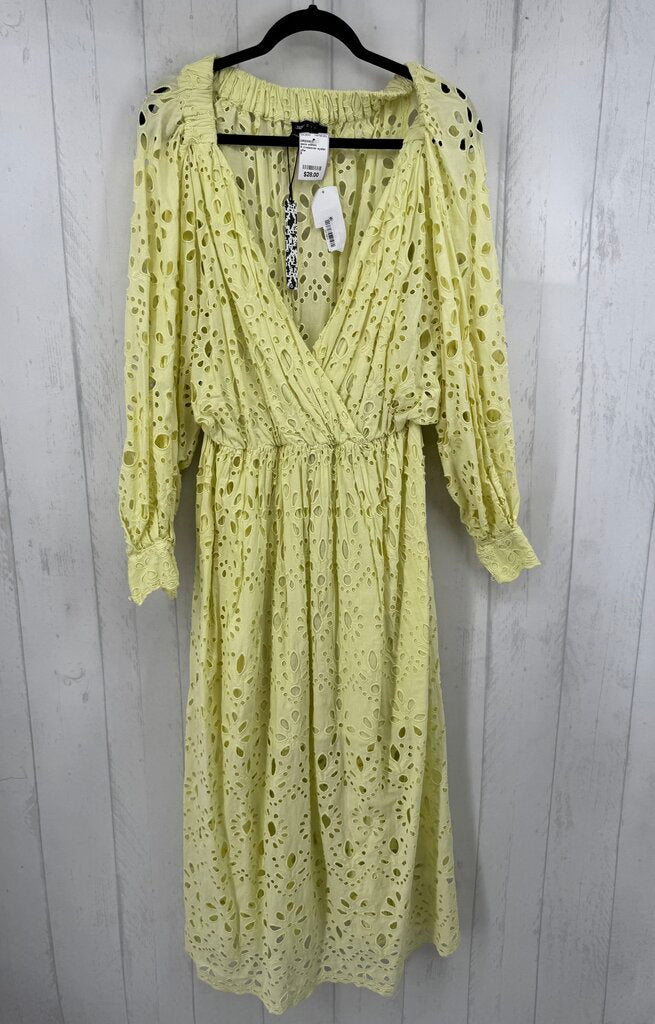 8 crossover eyelet l/s dress