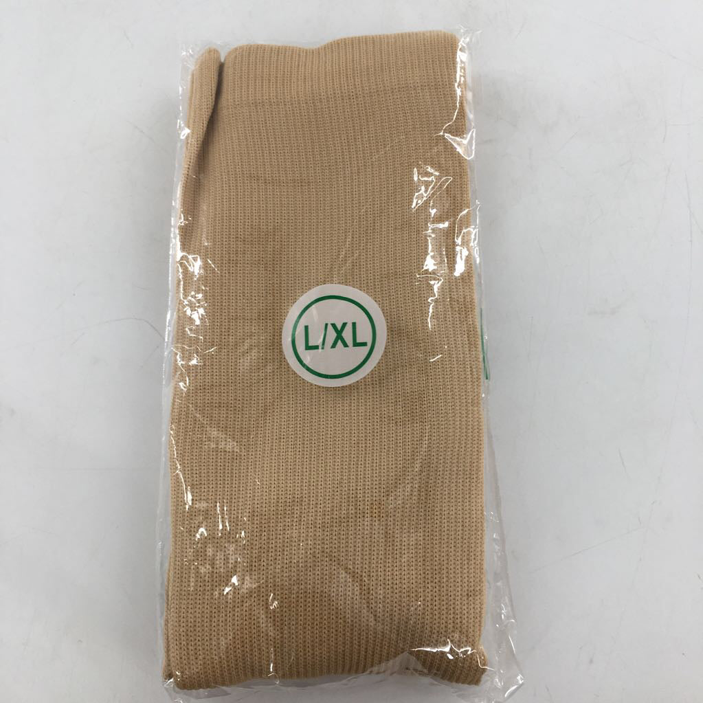 L/XL compressions socks