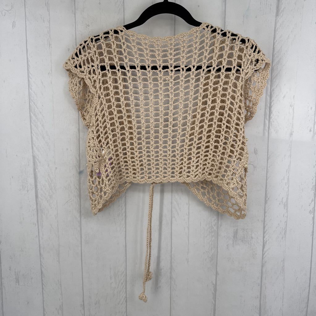 M crop crochet cardi