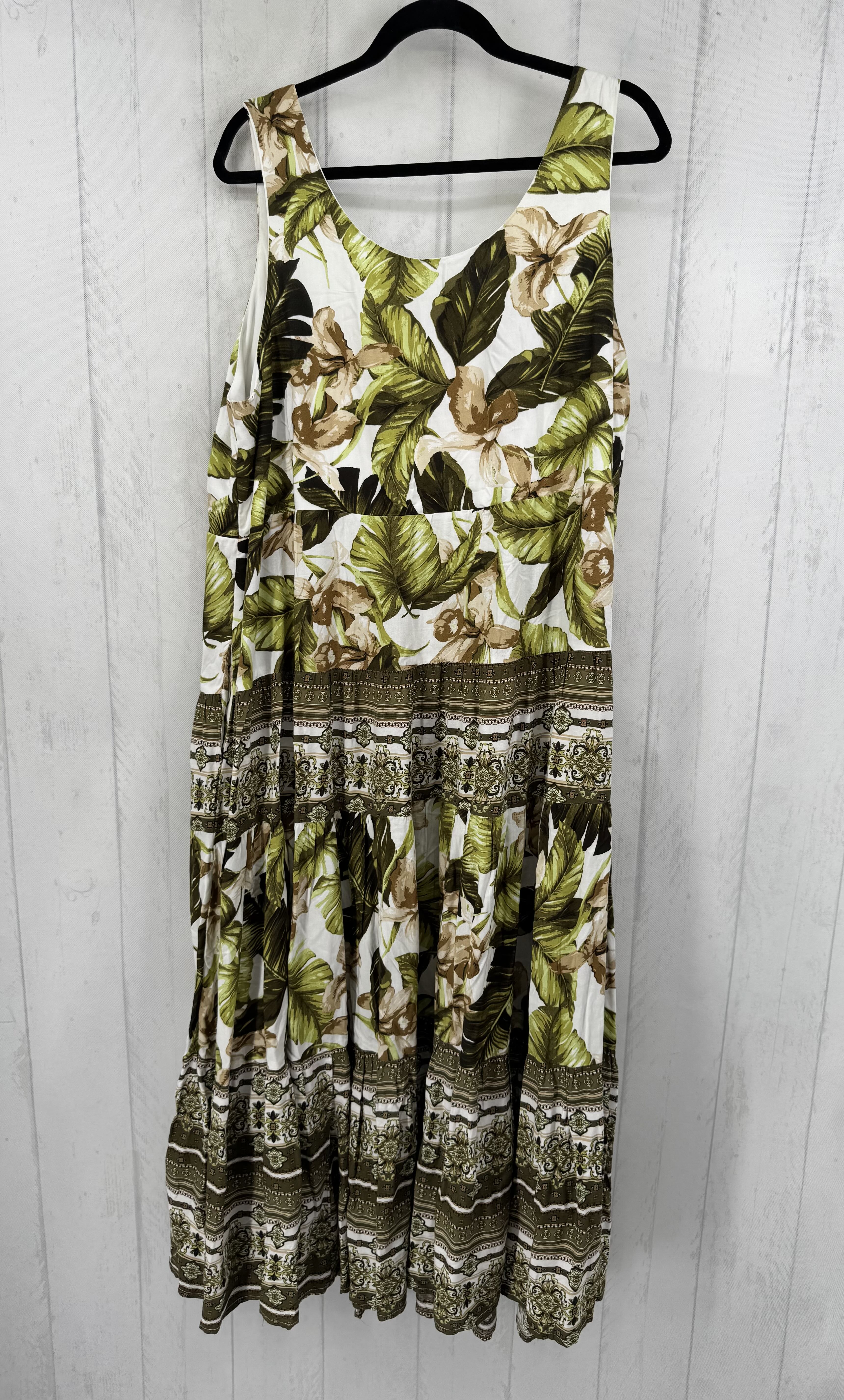 18/20 leaf print slvls dress
