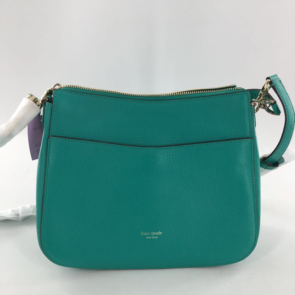 R298 pebbled flap shoulder bag w/ crossbody strap