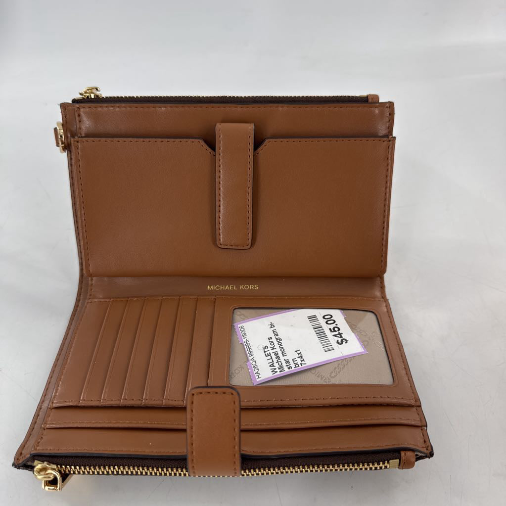 star monogram bi-fold wallet