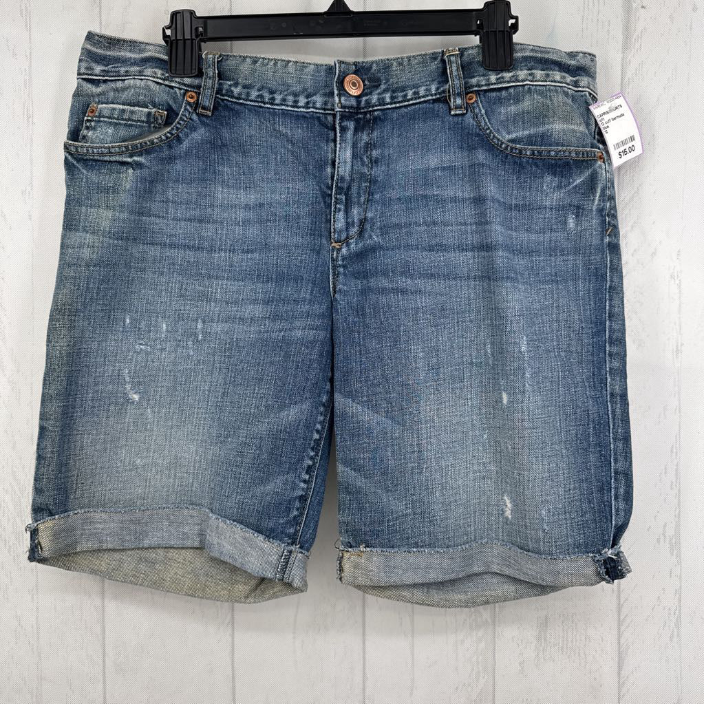 12 cuff bermuda shorts