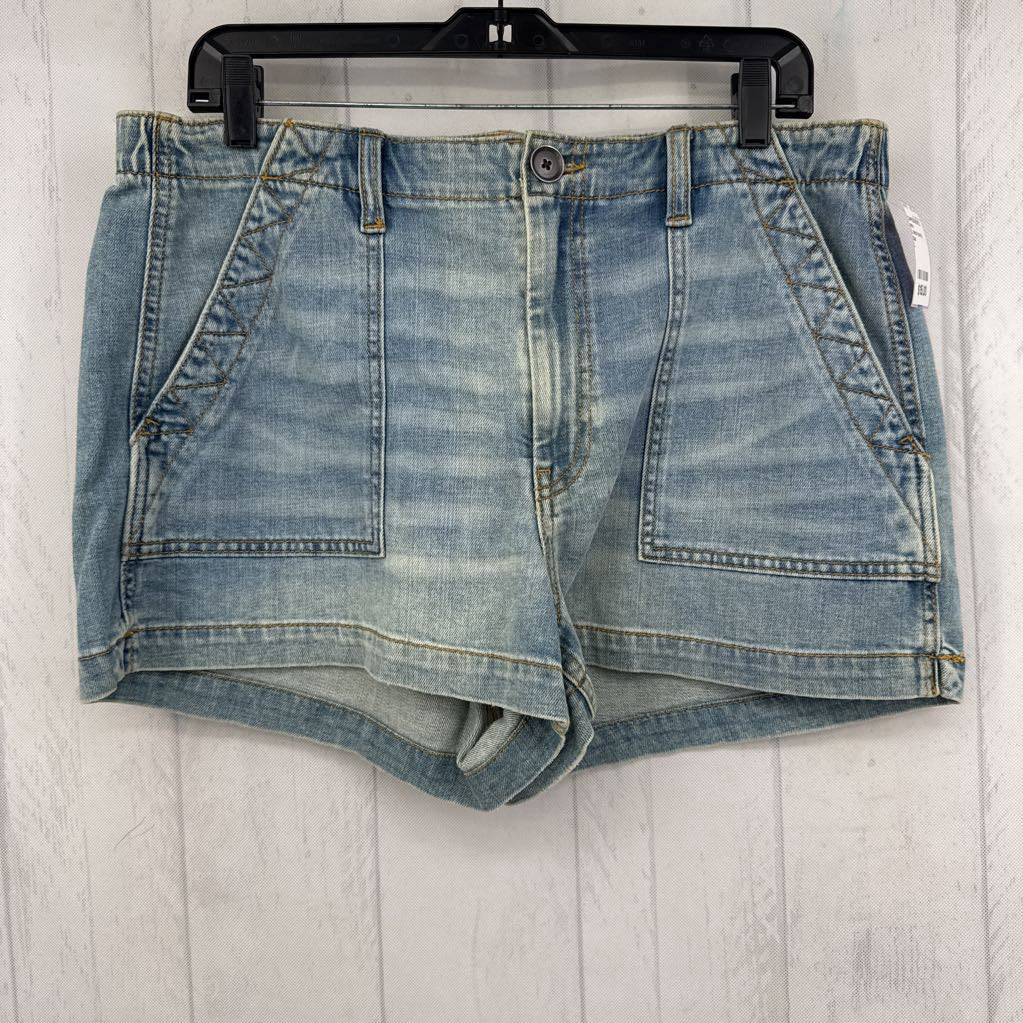 L denim shorts