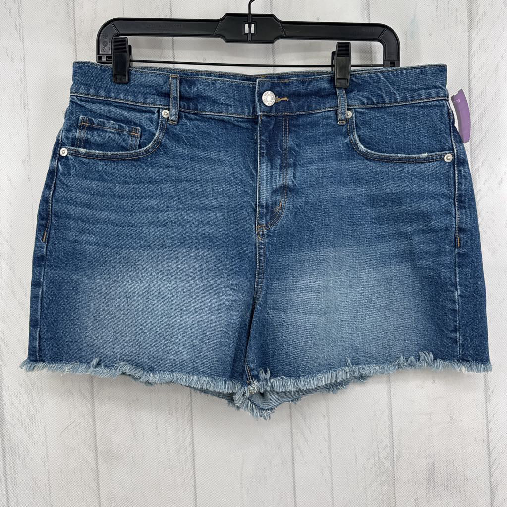 10 frayed shorts