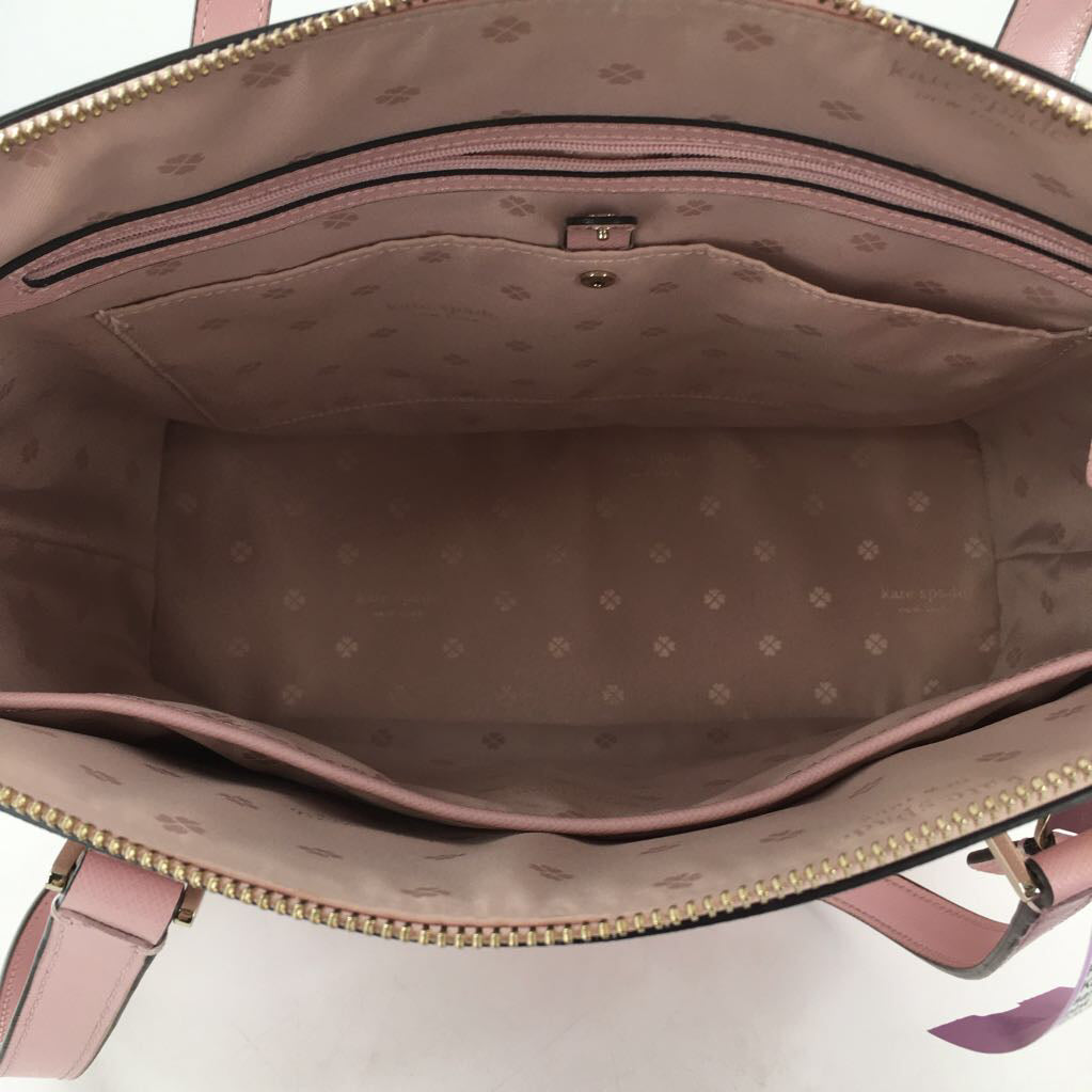 saffiano top zip tote w/ zip pocket