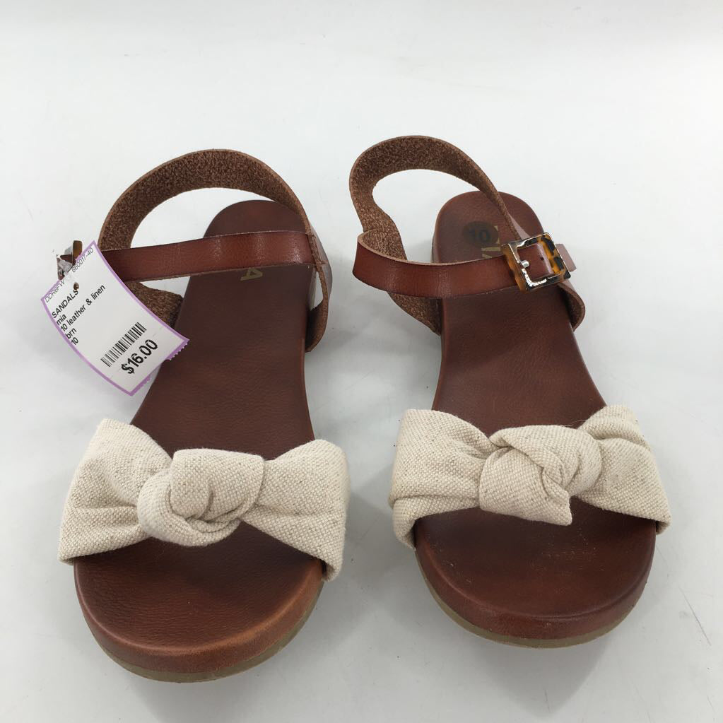 10 leather & linen bow sandal