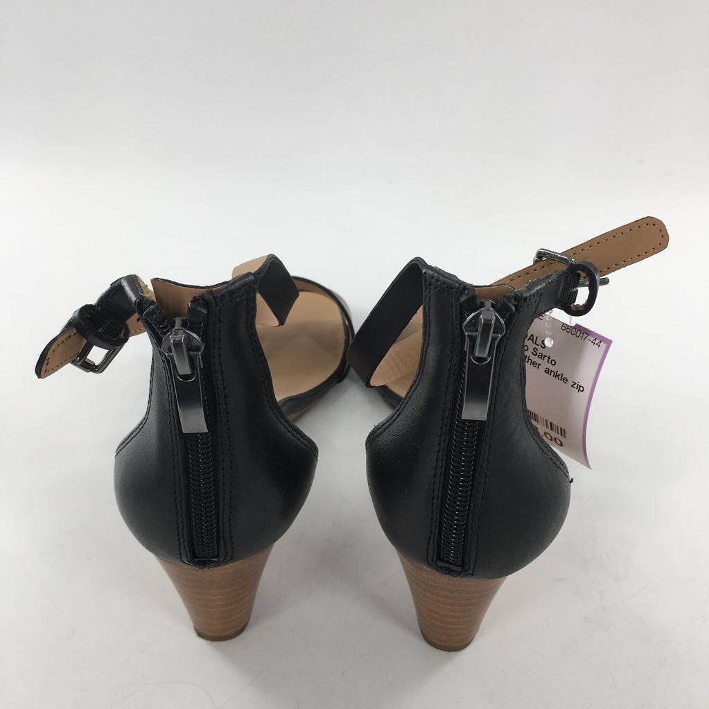 9.5 leather ankle zip wedge heel sandal