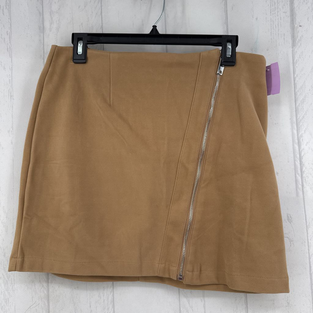 R40 M zip front skirt