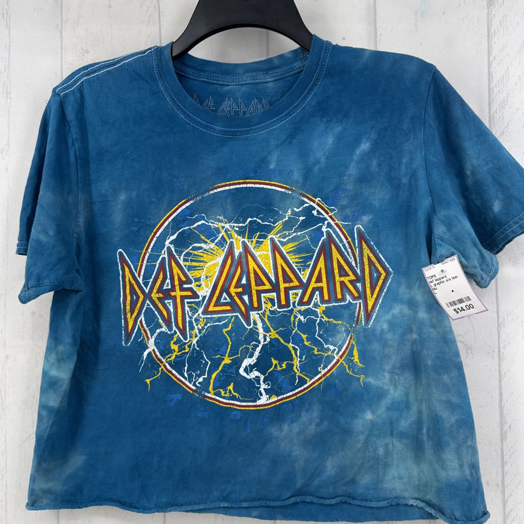 L graphic s/s tee-def leppard