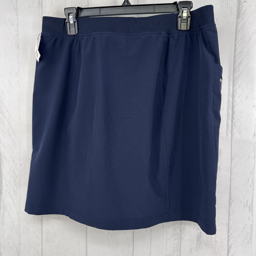 10 pull-on skort