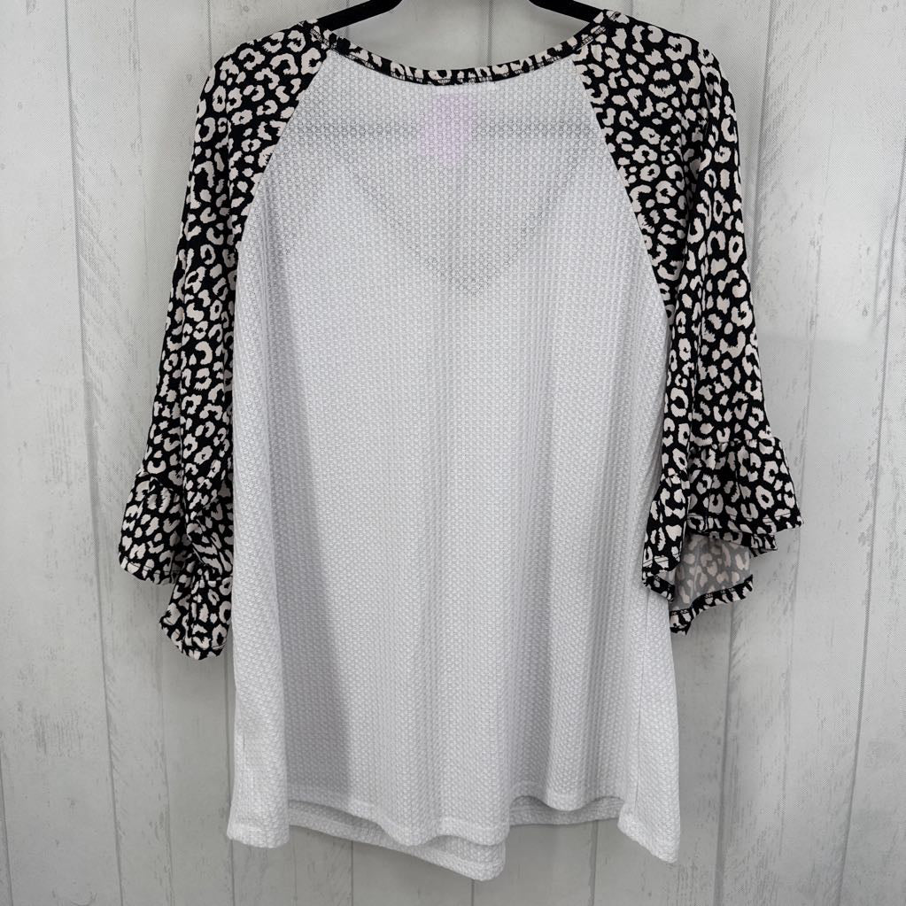 2X waffle knit animal print slv top