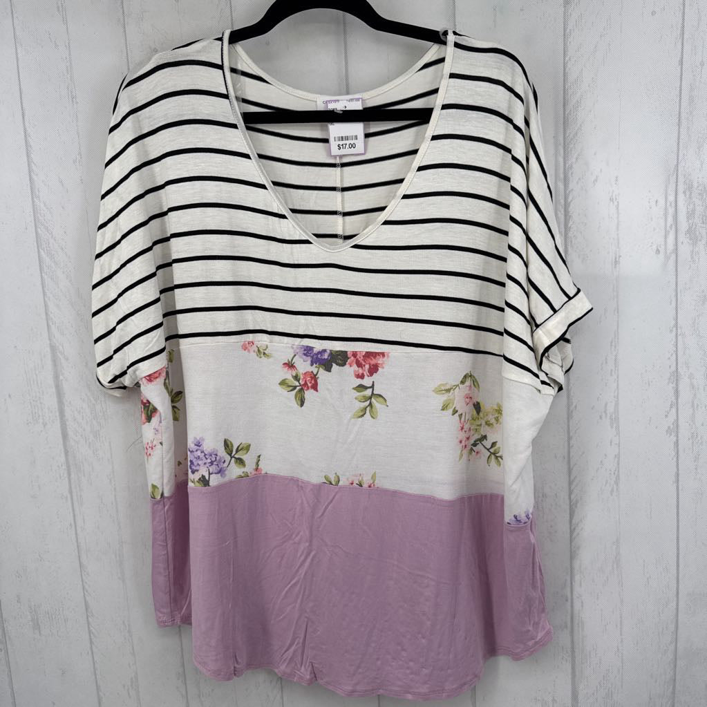 1XL tiered mixed print v-neck s/s tee