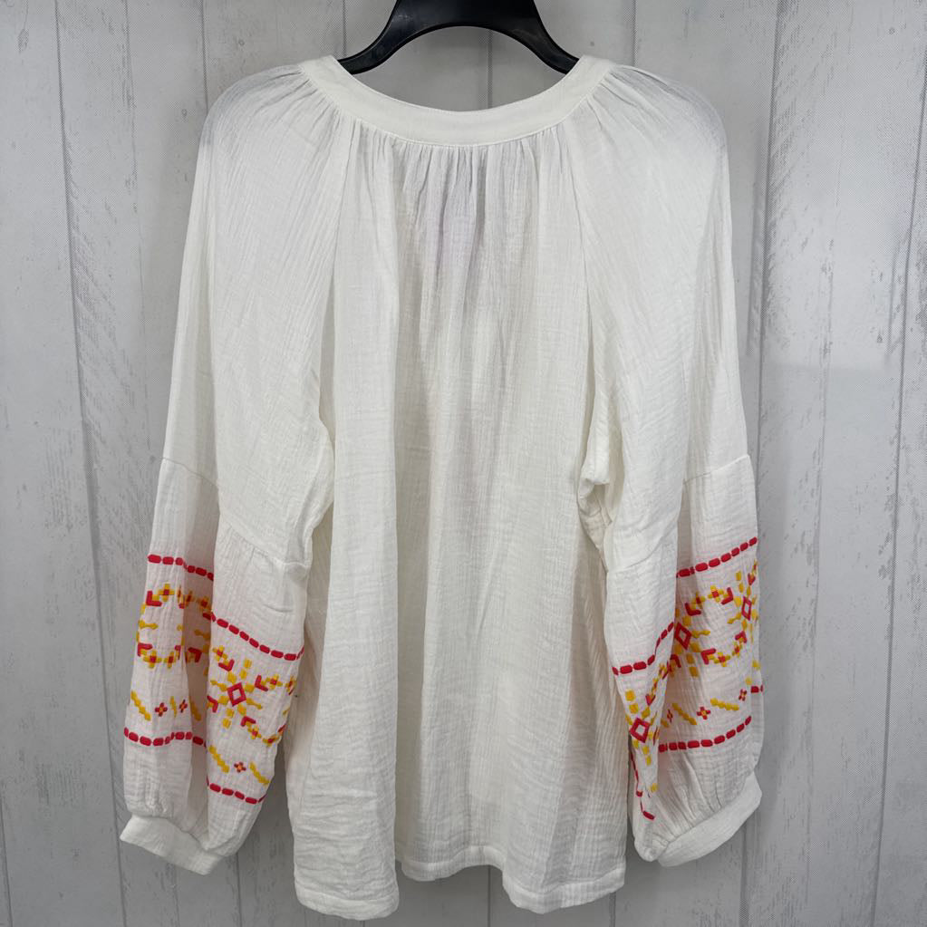 XL gauze embroidered l/s top