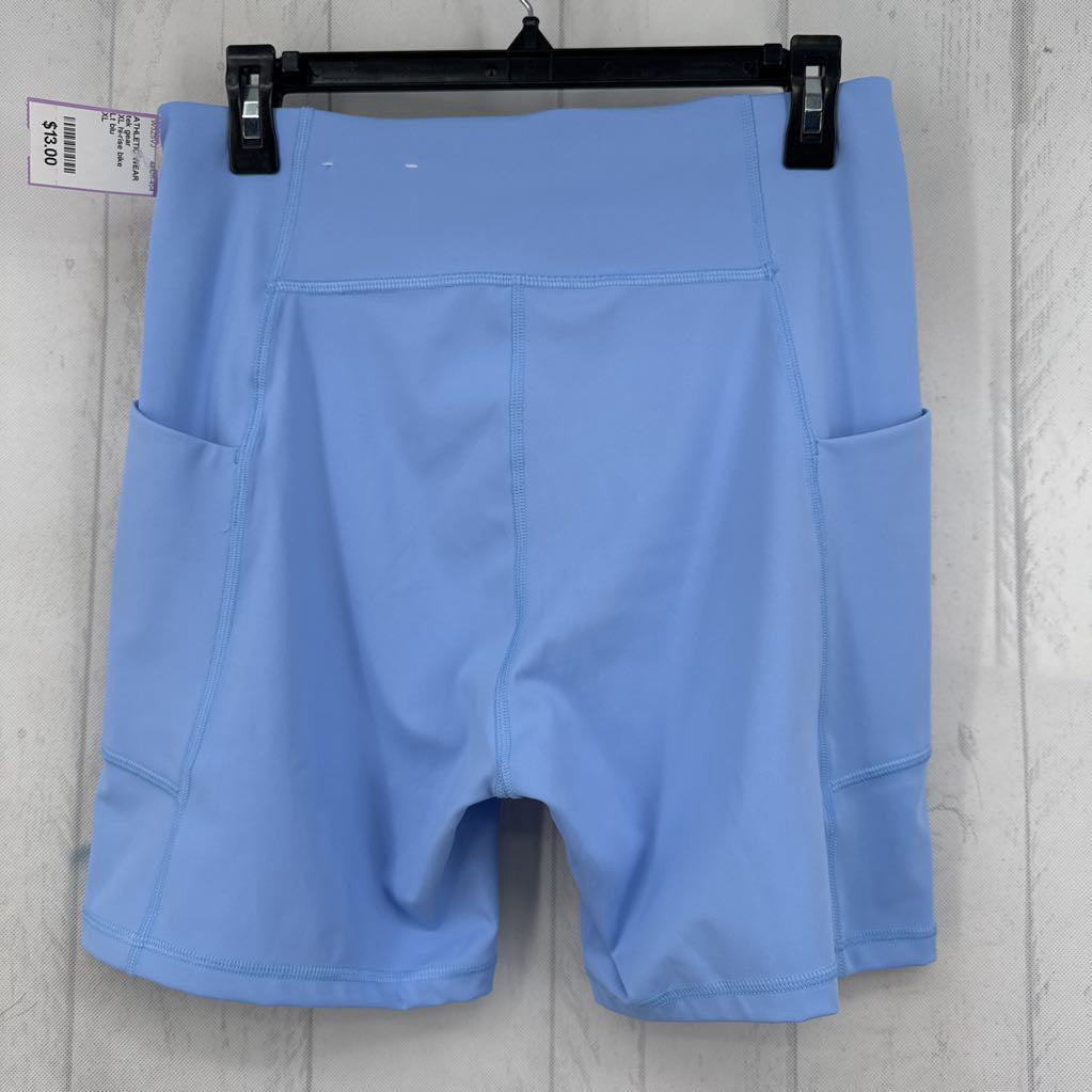 XL hi-rise bike short