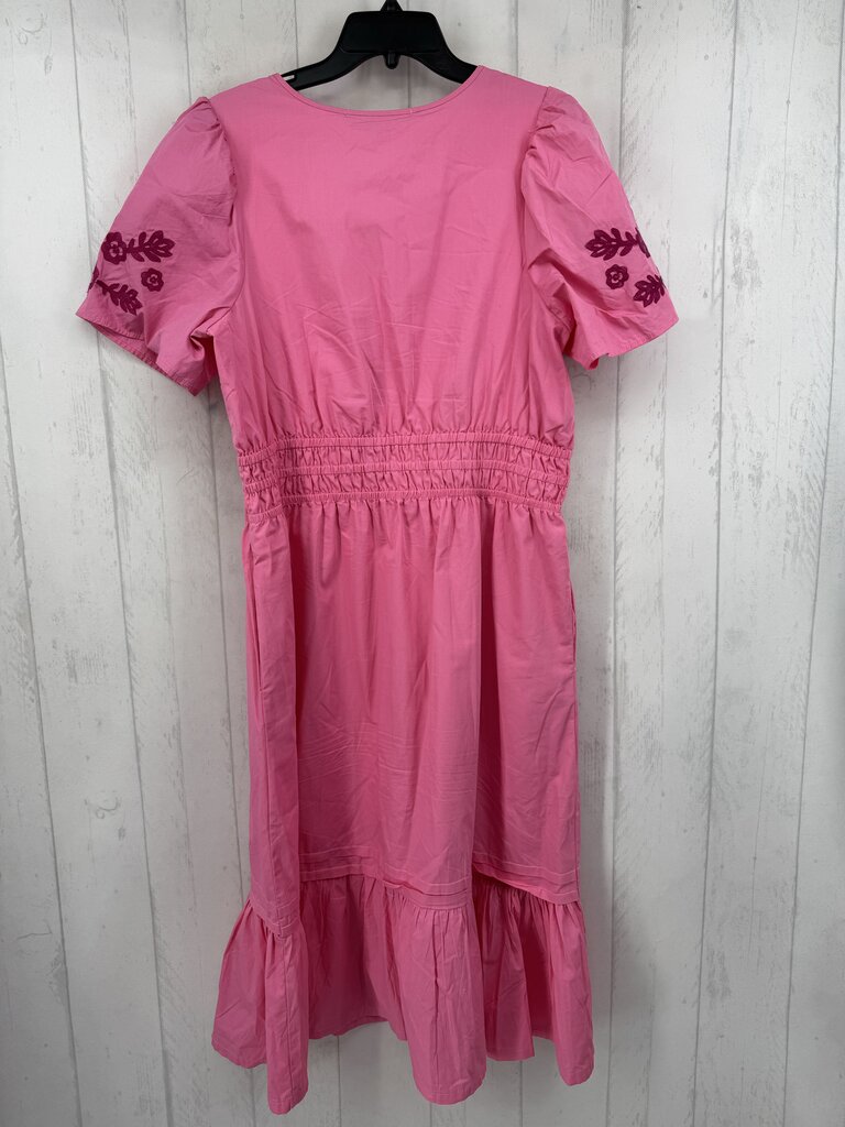 L flo embroidered split neck s/s dress