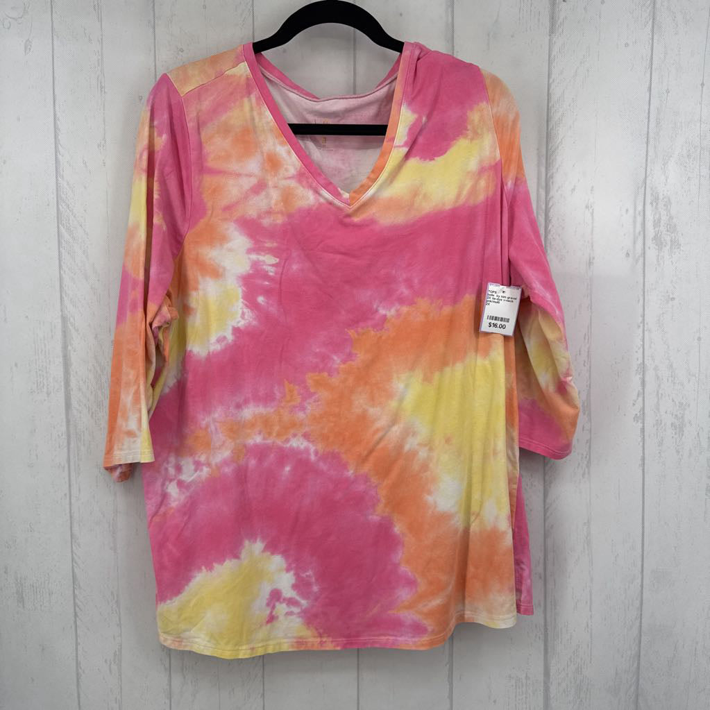 2X tie-dye v-neck 3/4 slv tee