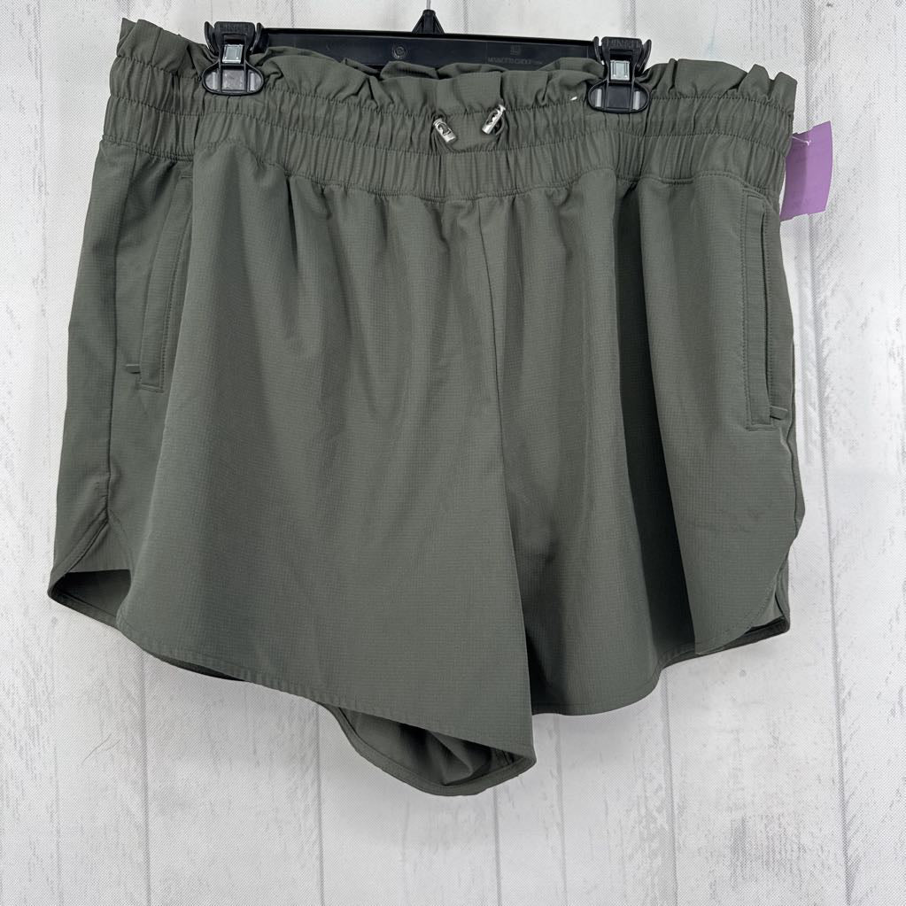 1X pull-on shorts