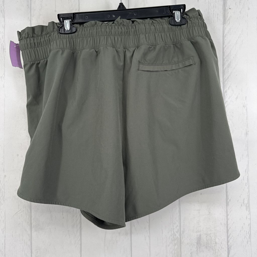 1X pull-on shorts