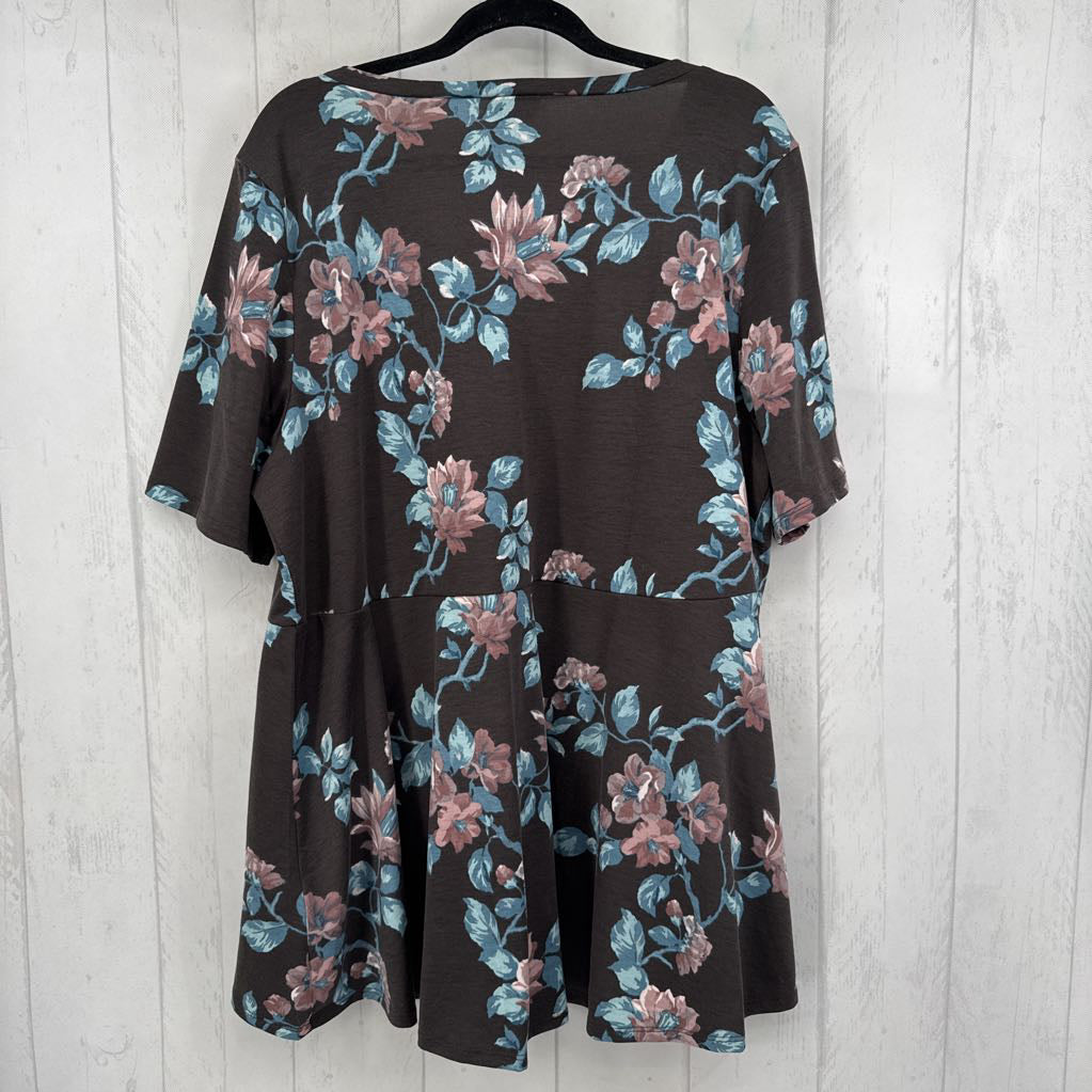 2XL flo print v-neck s/s tee