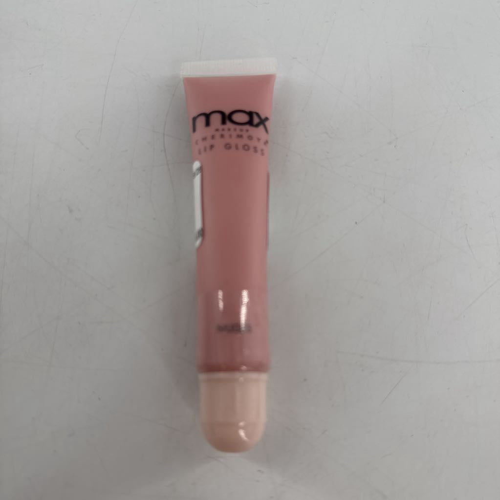 lip gloss-pink