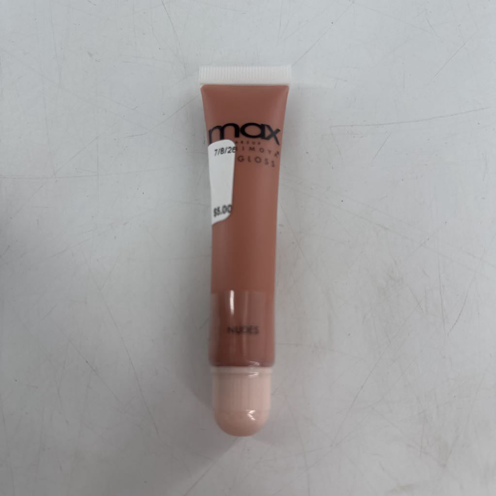 lip gloss-nude