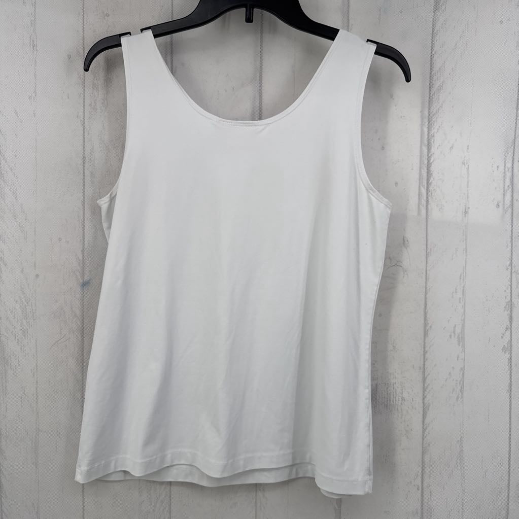 L scoop neck tank