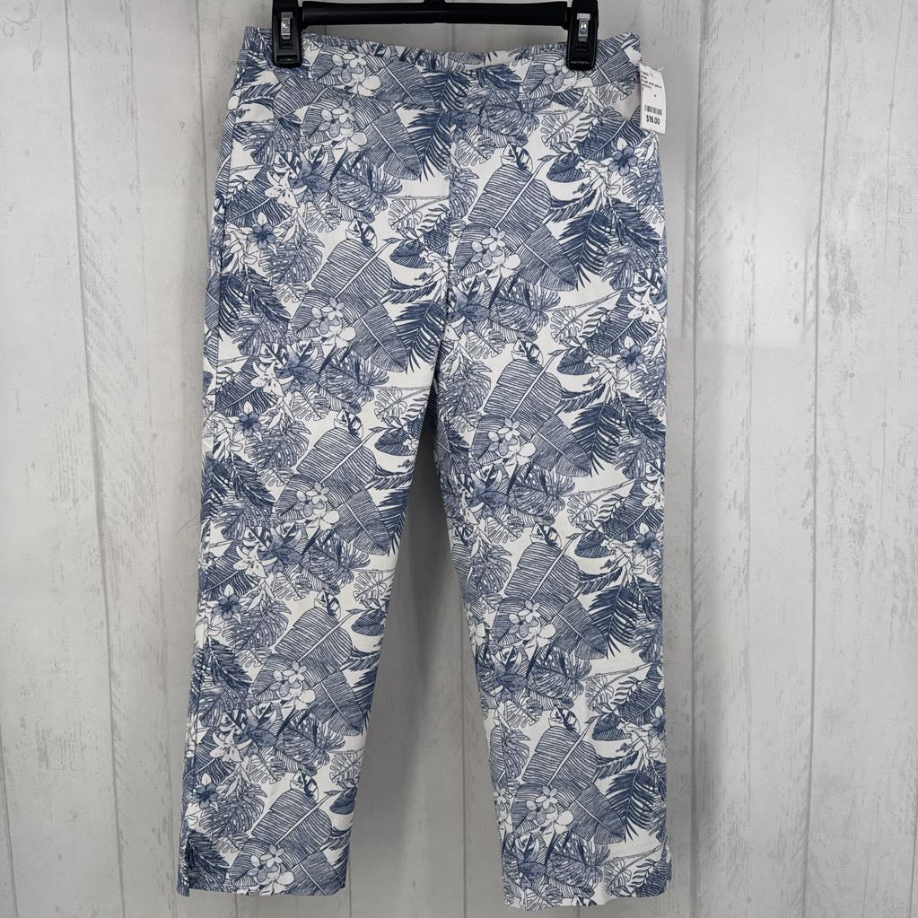 8 leaf print pull-on capris