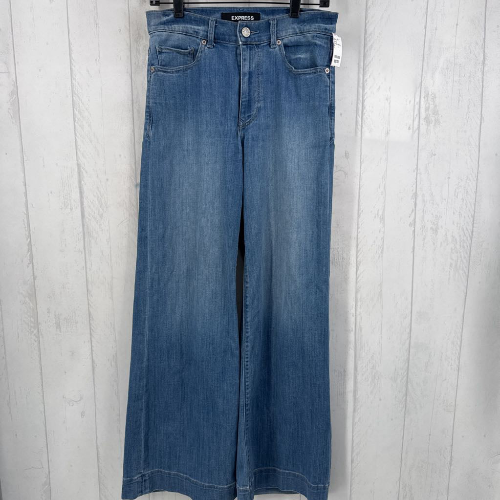 6.hi-rise wide leg jean