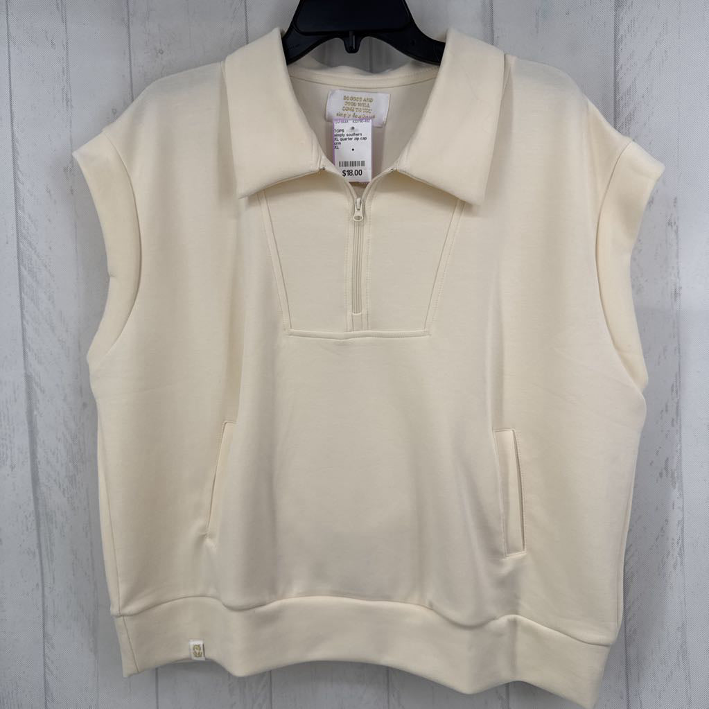 XL quarter zip cap slv top