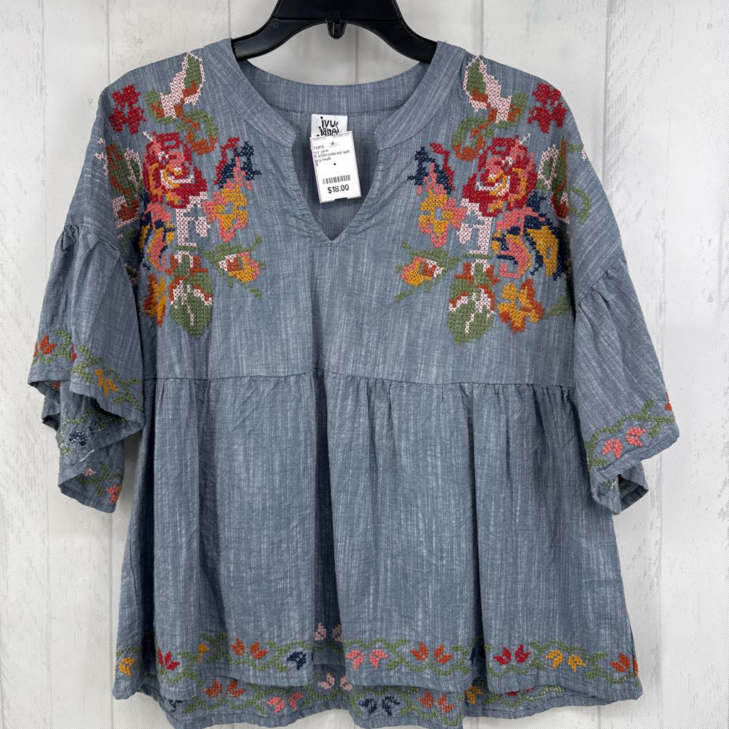 S embroidered splt neck ruffled slv top