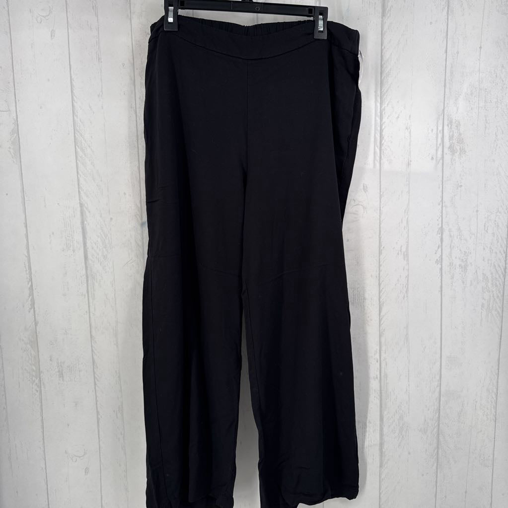 XL pull-on wide leg pant