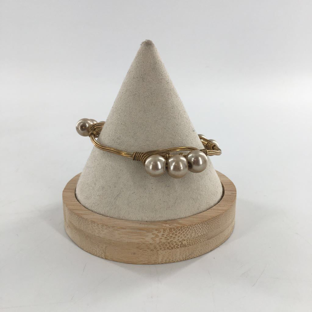 gold wire wrapped pearl bracelet-champagne