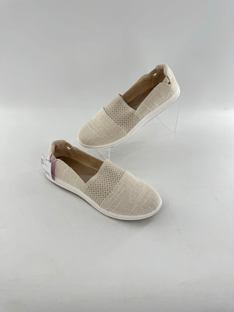 11 knit-slip on