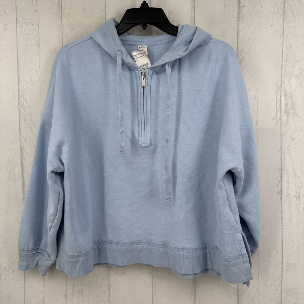 M 1/2 zip hoodie
