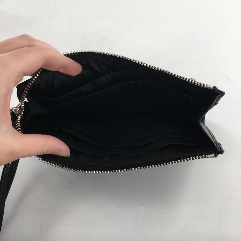 leather wristlet