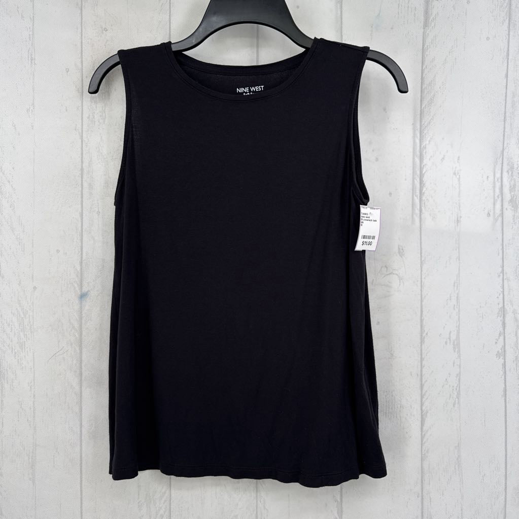M crewneck tank