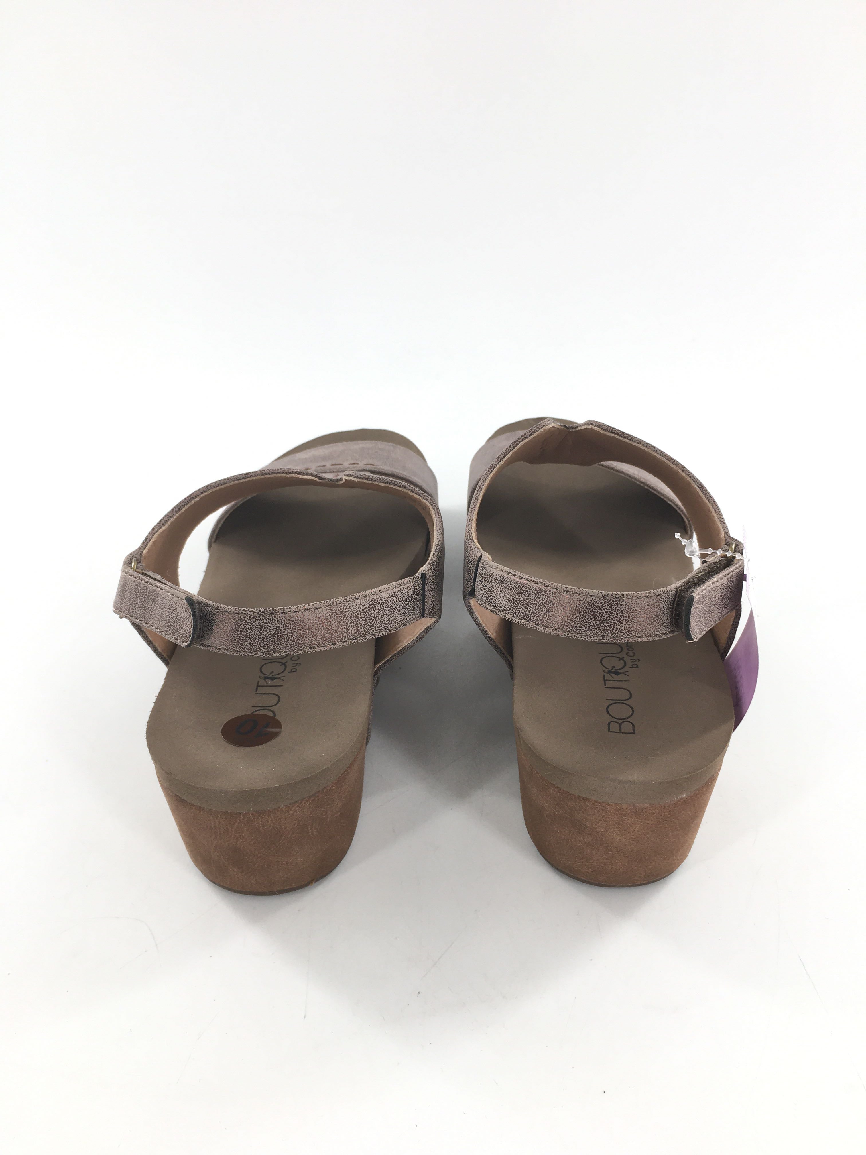 10 wedge heel sandal