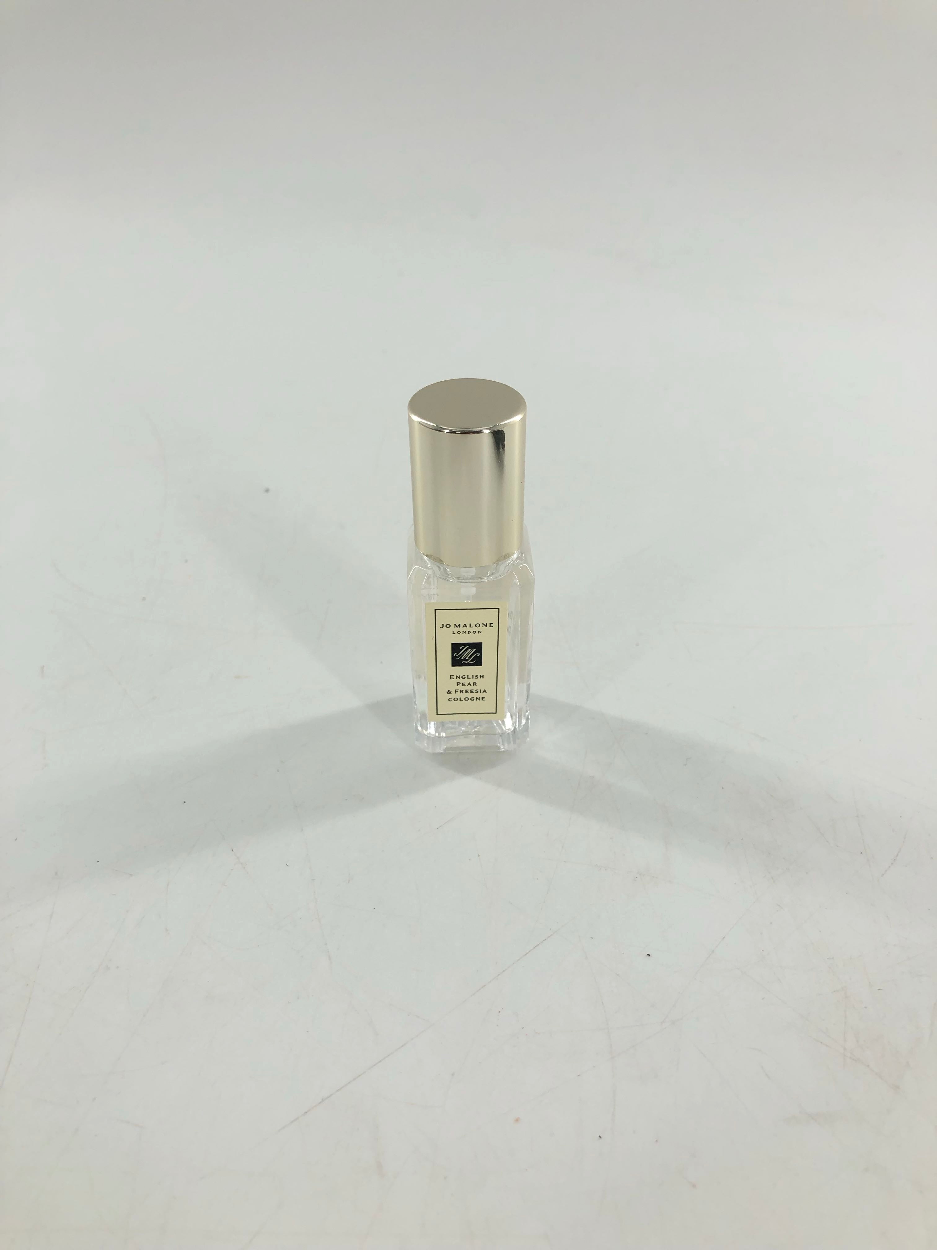 english pear & freesia perfume