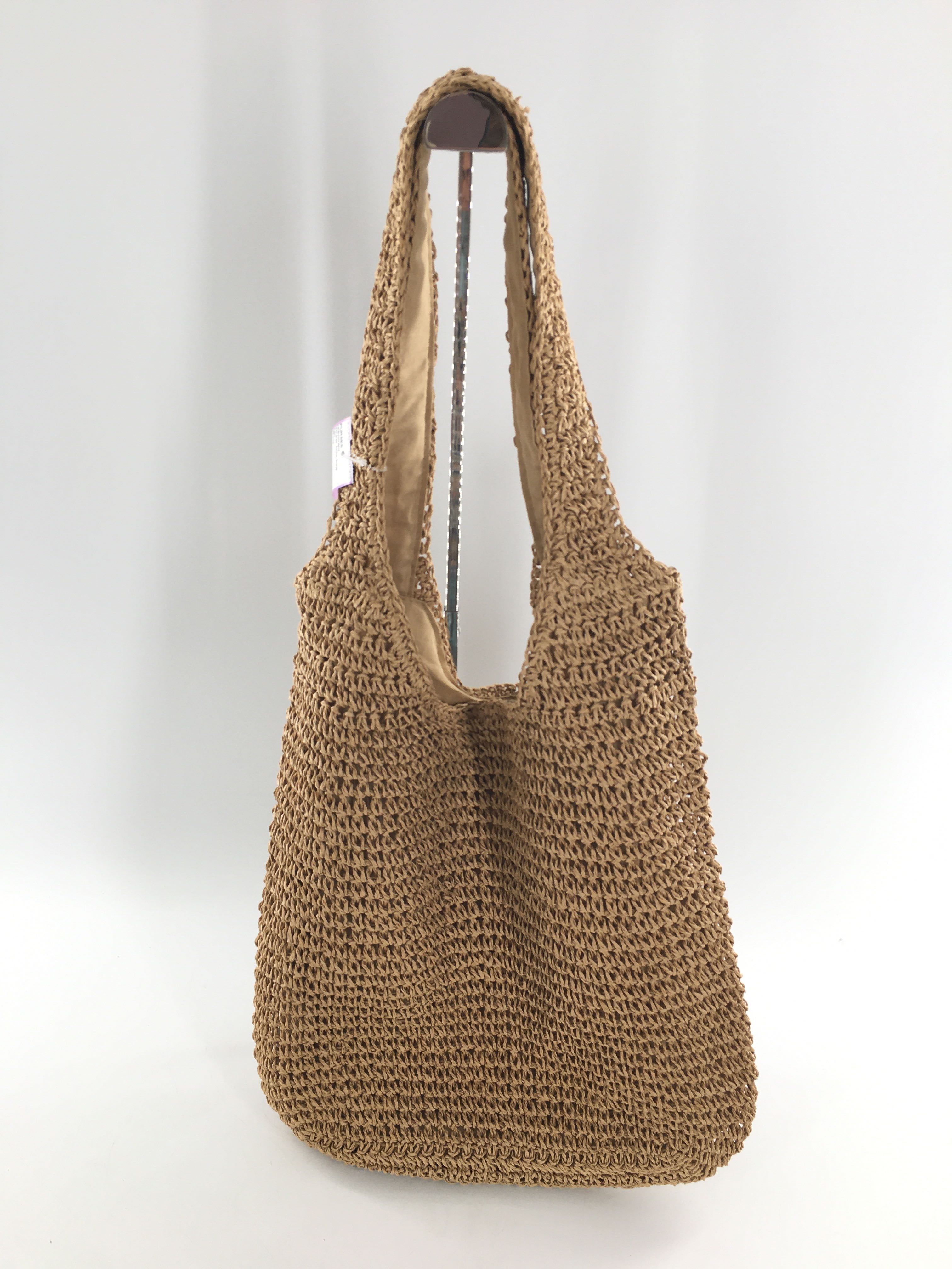 straw tote bag