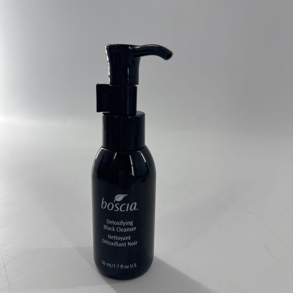 detoxifying black cleanser